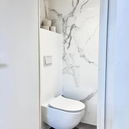 Elegant Duplex En Bord De A *