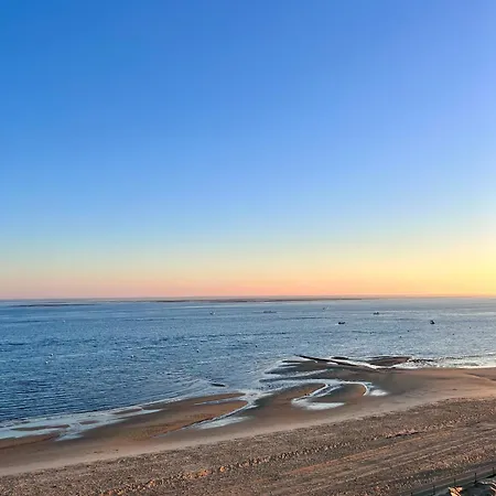 Elegant Duplex En Bord De A *