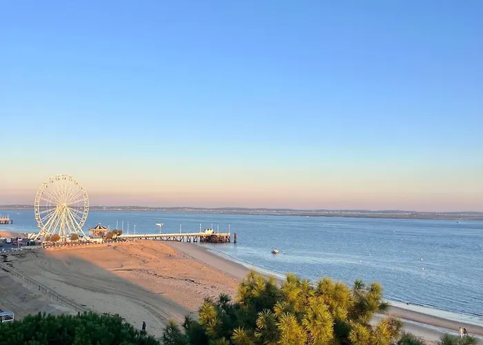 Elegant Duplex En Bord De A *