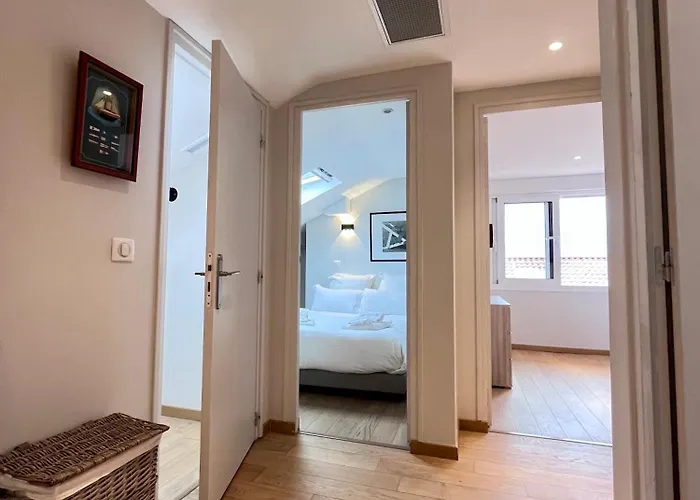 Elegant Duplex En Bord De A *